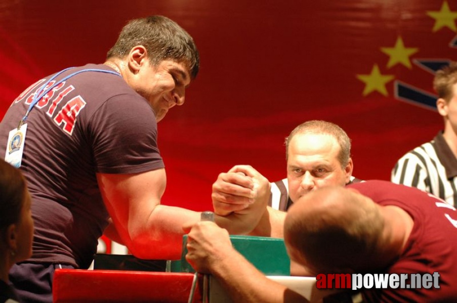 Europeans 2011 - Day 4 # Siłowanie na ręce # Armwrestling # Armpower.net