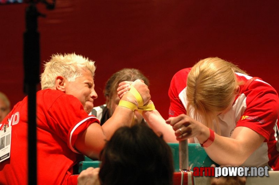 Europeans 2011 - Day 4 # Siłowanie na ręce # Armwrestling # Armpower.net