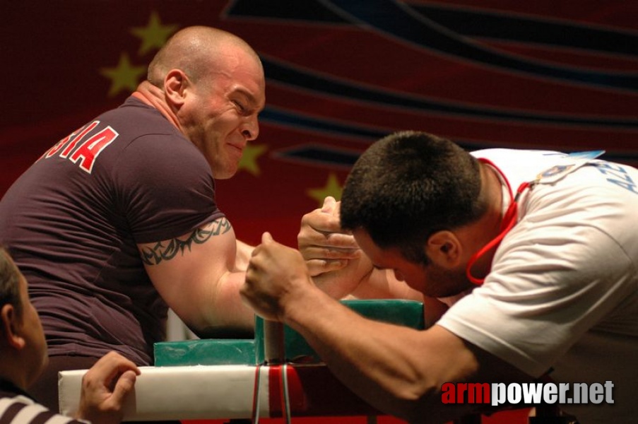 Europeans 2011 - Day 4 # Armwrestling # Armpower.net