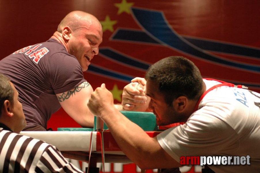 Europeans 2011 - Day 4 # Armwrestling # Armpower.net