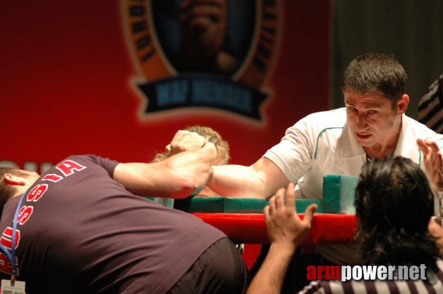 Europeans 2011 - Day 4 # Armwrestling # Armpower.net