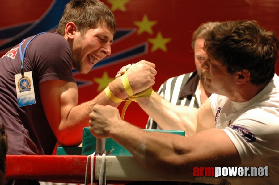 Europeans 2011 - Day 4 # Armwrestling # Armpower.net