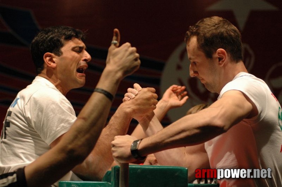 Europeans 2011 - Day 4 # Armwrestling # Armpower.net