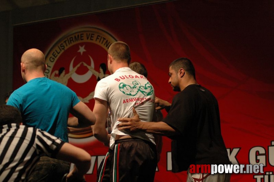 Europeans 2011 - Day 4 # Siłowanie na ręce # Armwrestling # Armpower.net