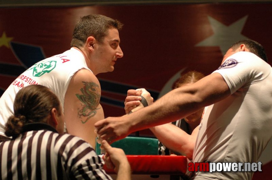 Europeans 2011 - Day 4 # Armwrestling # Armpower.net