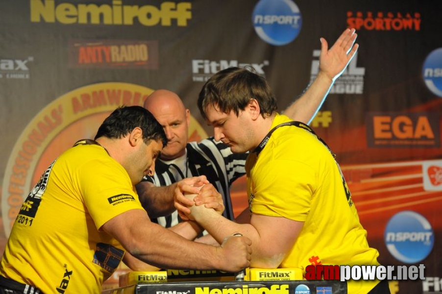 Nemiroff  2011 - Left Hand # Armwrestling # Armpower.net