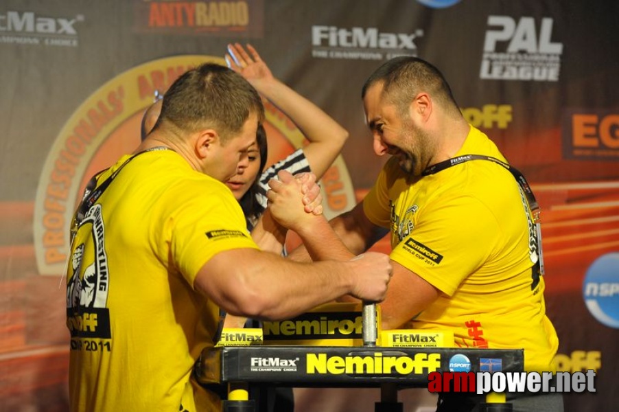 Nemiroff  2011 - Left Hand # Armwrestling # Armpower.net