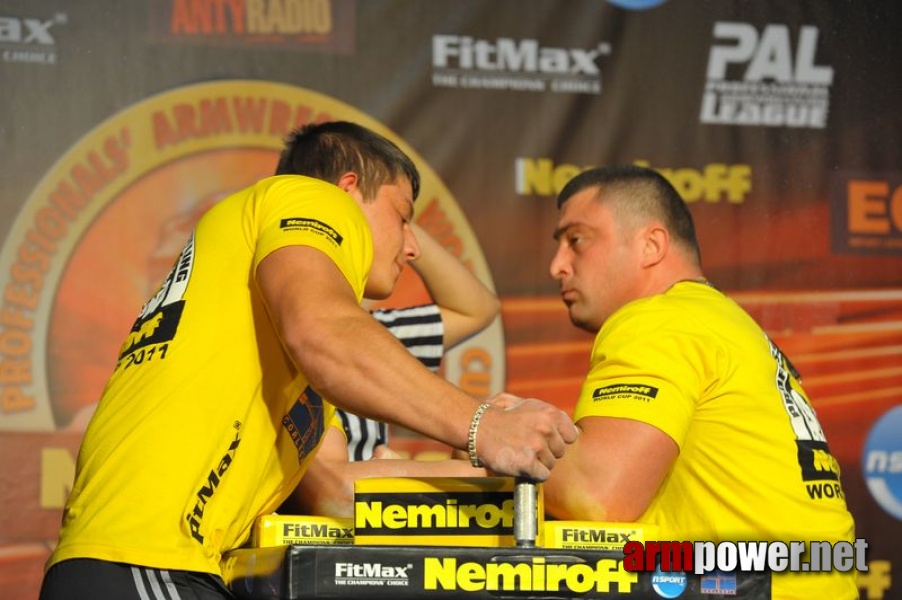 Nemiroff  2011 - Left Hand # Armwrestling # Armpower.net