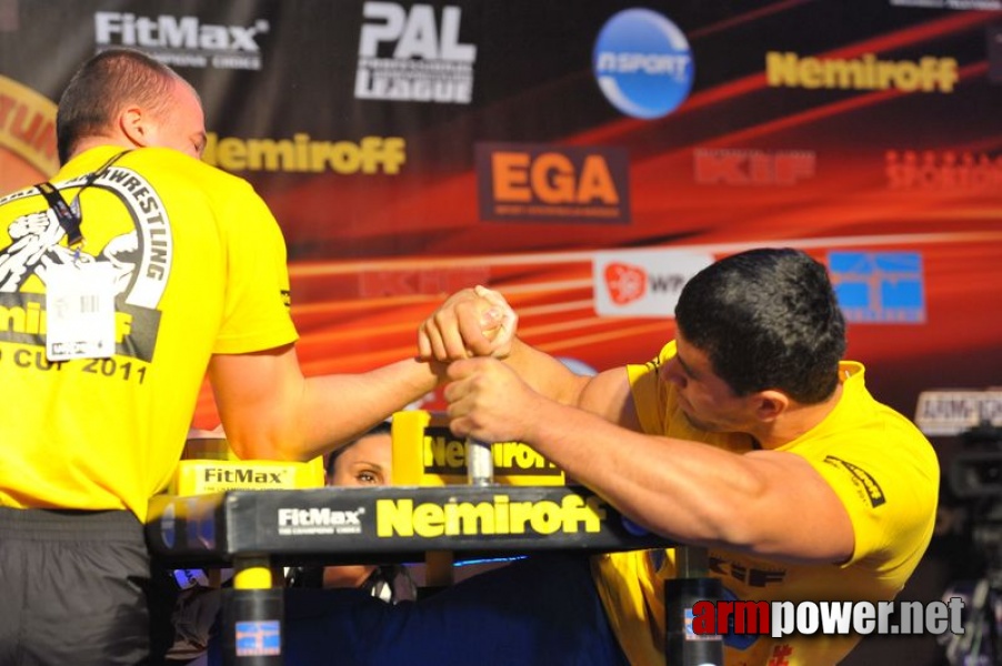 Nemiroff  2011 - Right Hand # Armwrestling # Armpower.net