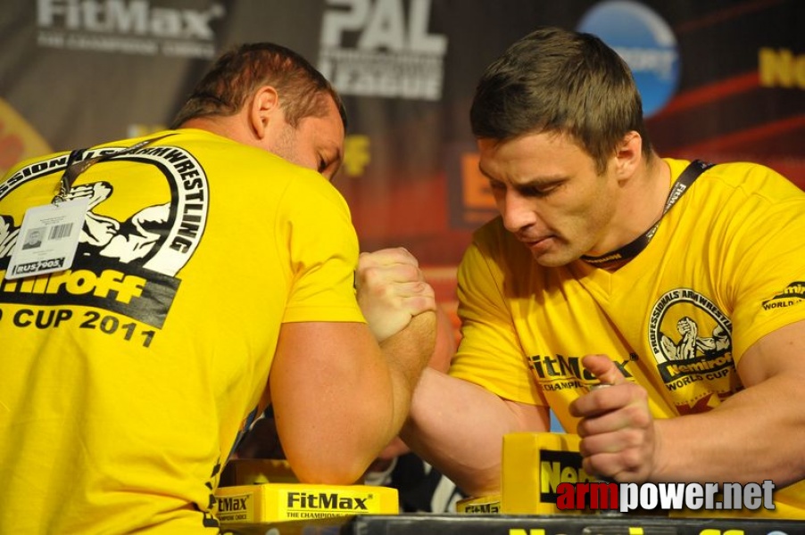 Nemiroff  2011 - Right Hand # Armwrestling # Armpower.net