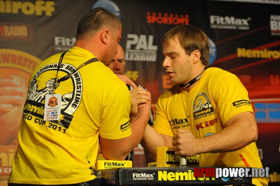 Nemiroff  2011 - Right Hand # Armwrestling # Armpower.net