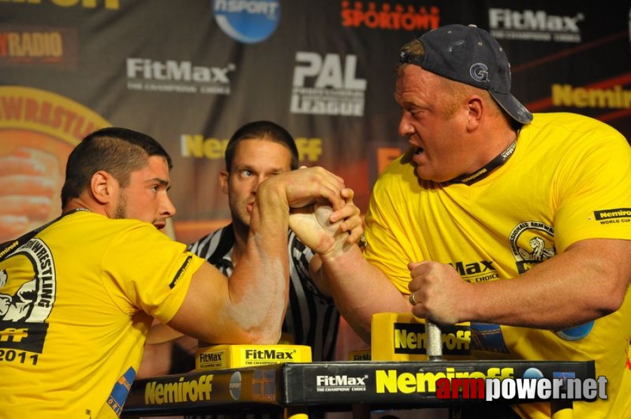 Nemiroff  2011 - Right Hand # Armwrestling # Armpower.net