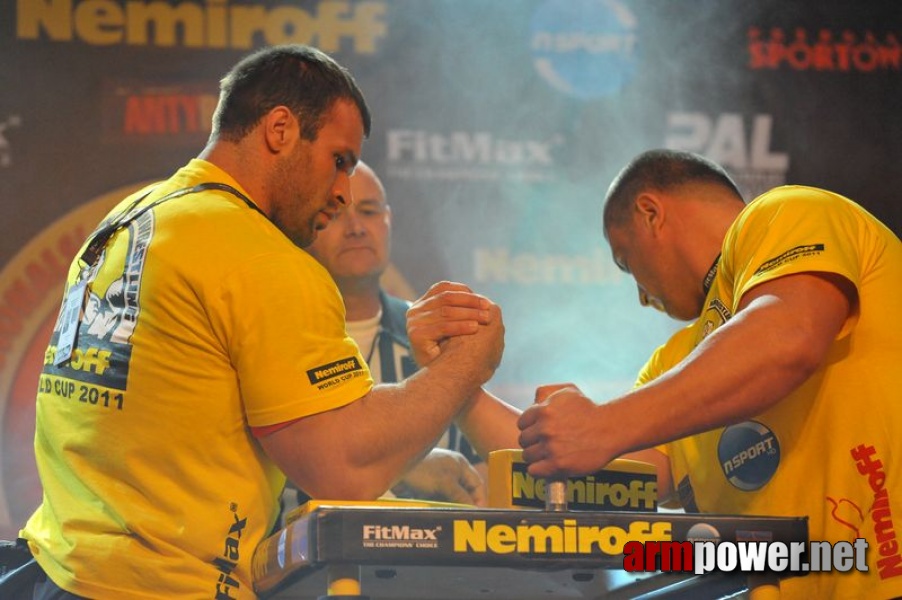 Nemiroff  2011 - Right Hand # Armwrestling # Armpower.net