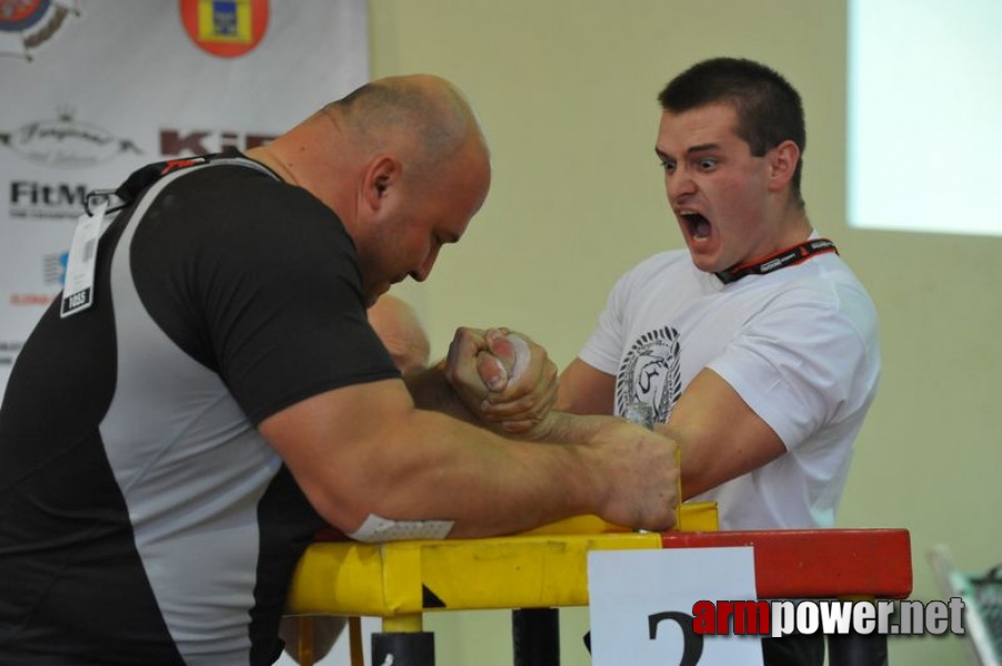 Debiuty 2011 - Stare Miasto # Armwrestling # Armpower.net