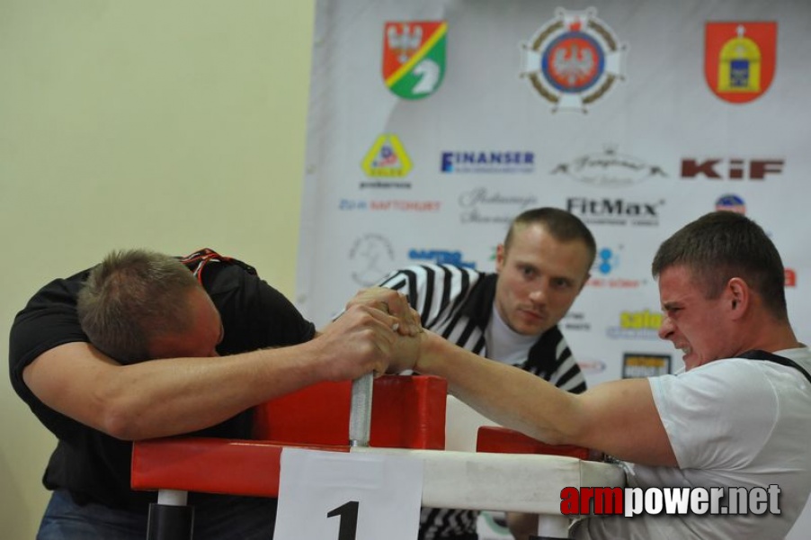 Debiuty 2011 - Stare Miasto # Siłowanie na ręce # Armwrestling # Armpower.net