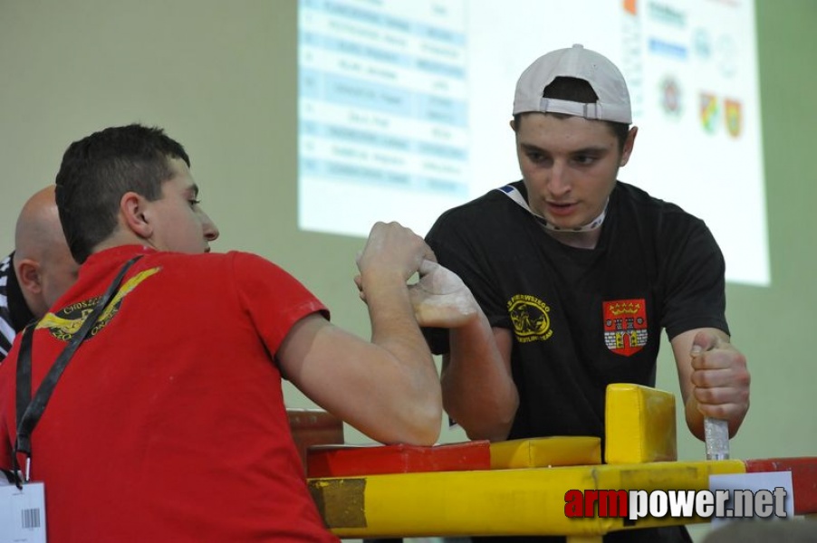 Debiuty 2011 - Stare Miasto # Armwrestling # Armpower.net