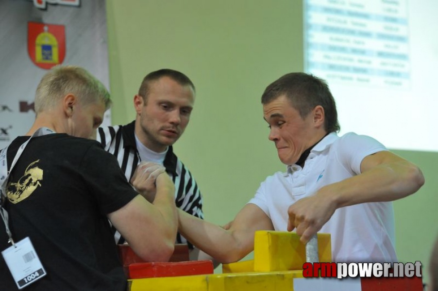 Debiuty 2011 - Stare Miasto # Armwrestling # Armpower.net