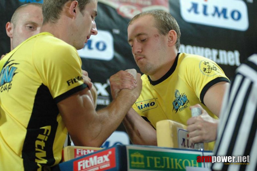 Lion Cup 2012 - Fitmax Challenge # Siłowanie na ręce # Armwrestling # Armpower.net