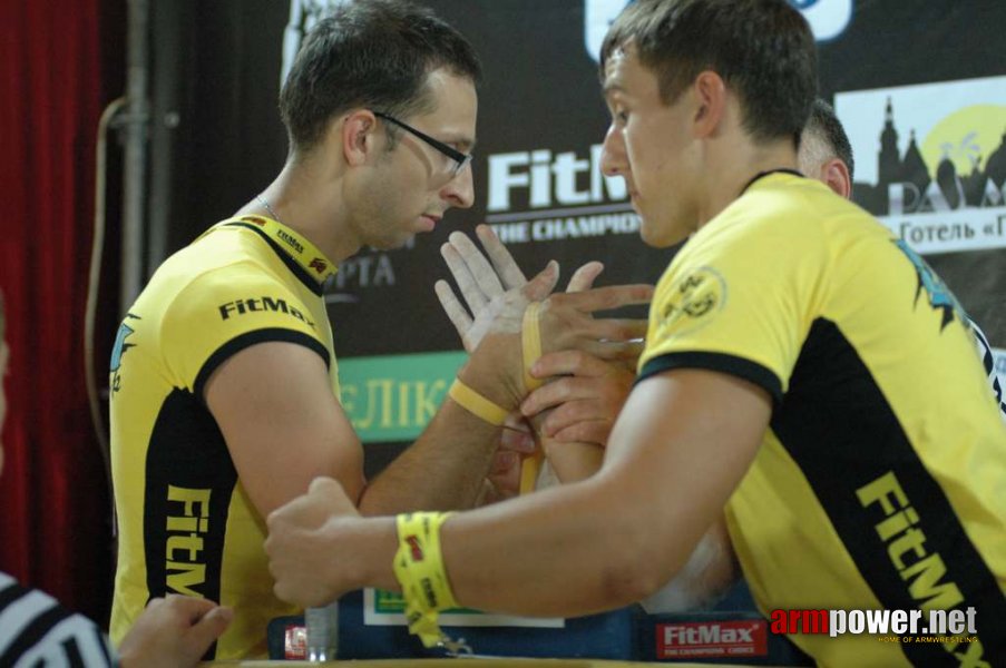 Lion Cup 2012 - Fitmax Challenge # Armwrestling # Armpower.net