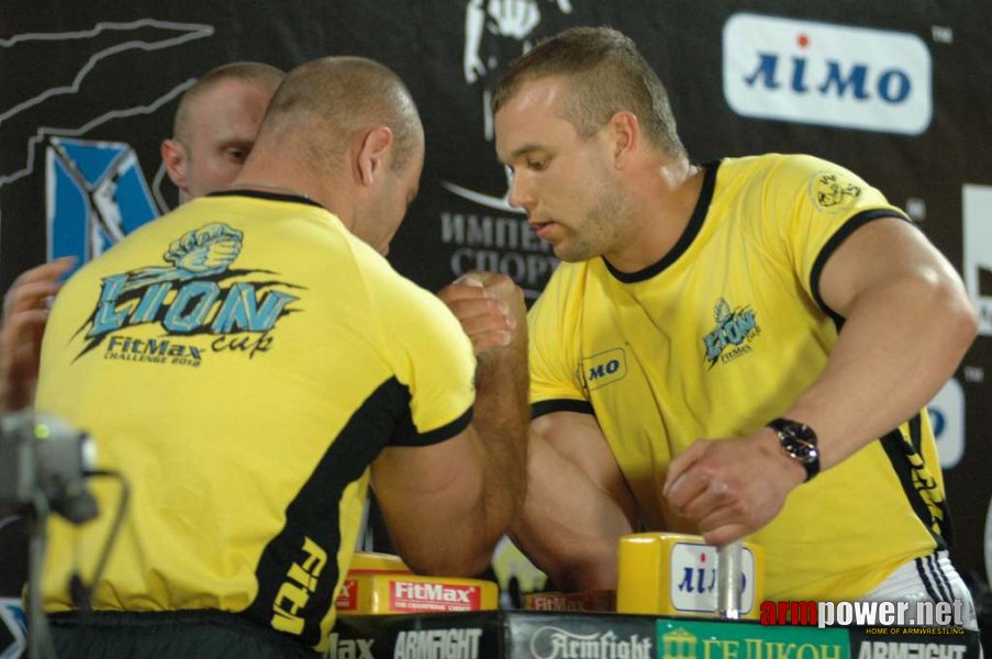 Lion Cup 2012 - Fitmax Challenge # Siłowanie na ręce # Armwrestling # Armpower.net