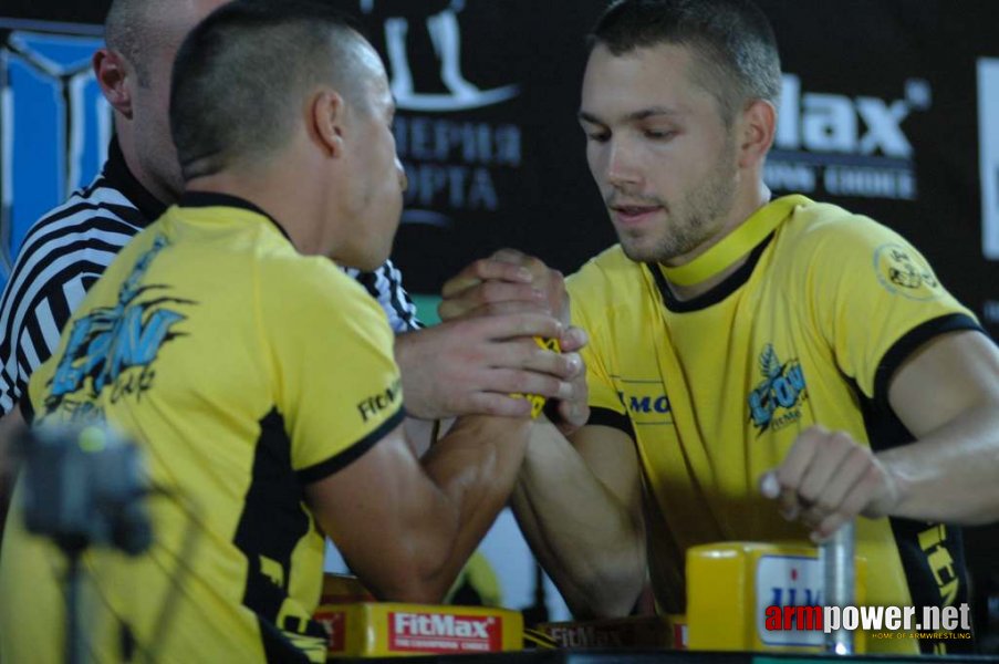 Lion Cup 2012 - Fitmax Challenge # Siłowanie na ręce # Armwrestling # Armpower.net