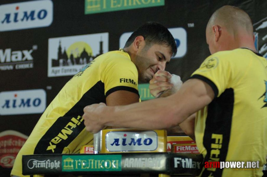 Lion Cup 2012 - Fitmax Challenge # Armwrestling # Armpower.net