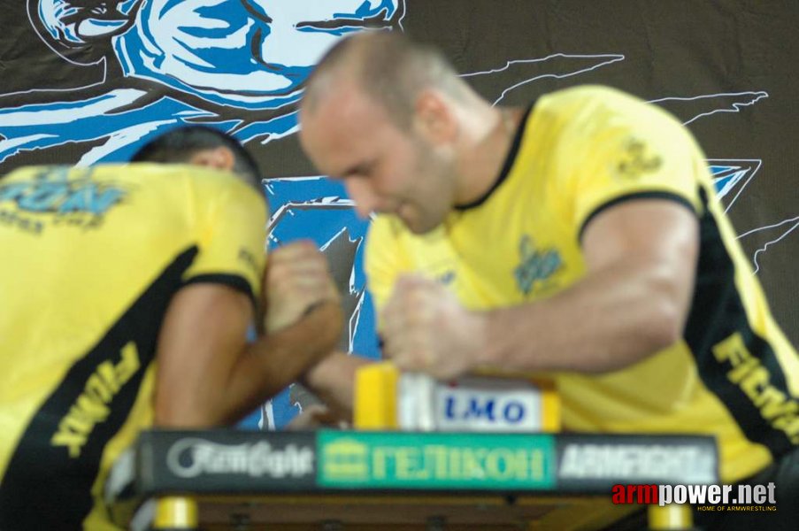 Lion Cup 2012 - Fitmax Challenge # Armwrestling # Armpower.net