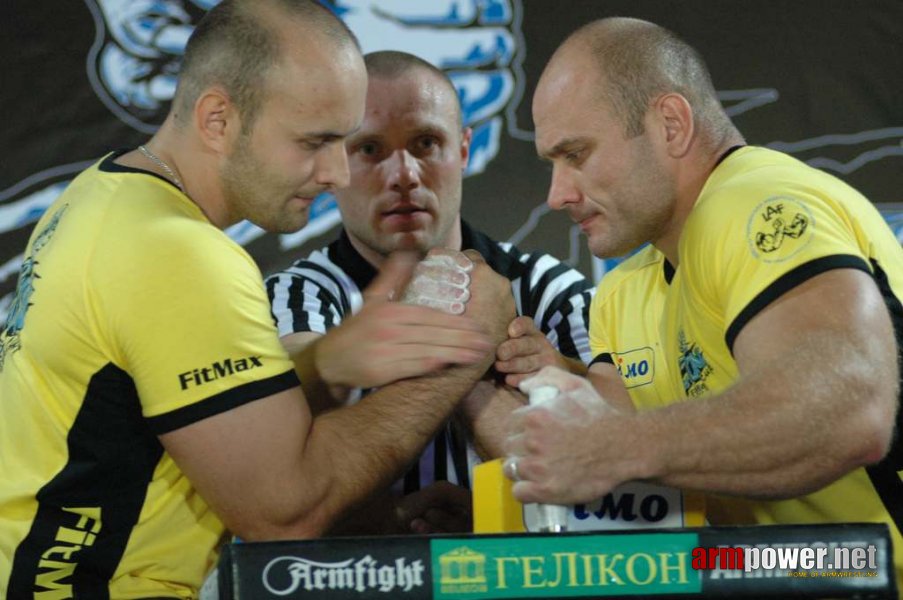 Lion Cup 2012 - Fitmax Challenge # Siłowanie na ręce # Armwrestling # Armpower.net