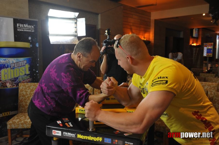 Nemiroff 2012 - Press Conference # Aрмспорт # Armsport # Armpower.net