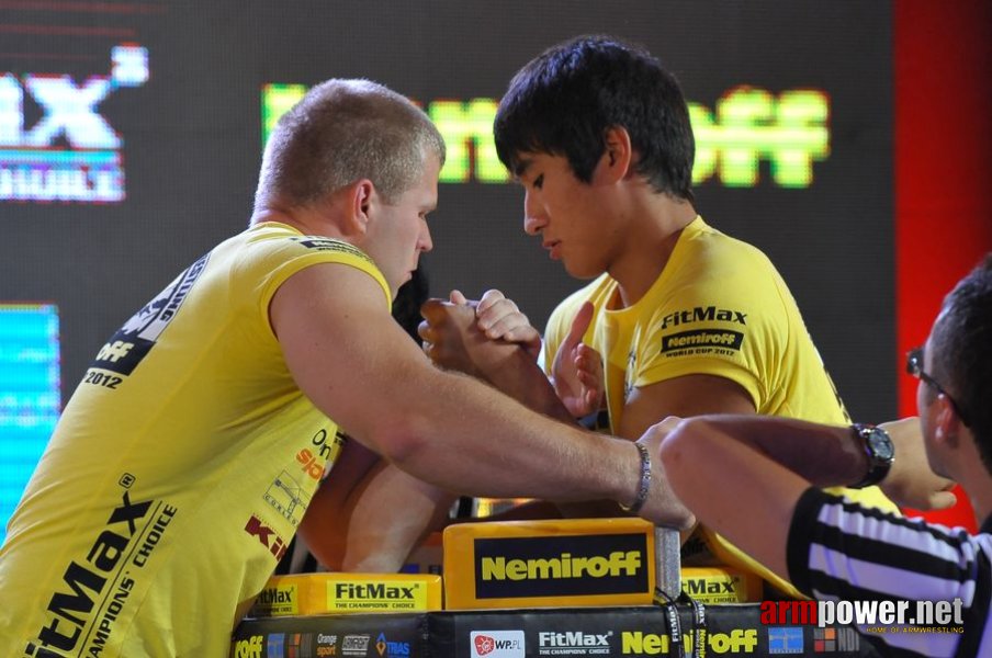 Nemiroff 2012 - Left Hand # Armwrestling # Armpower.net