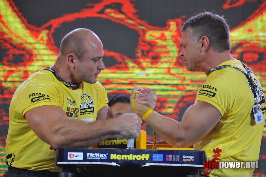 Nemiroff 2012 - Left Hand # Armwrestling # Armpower.net