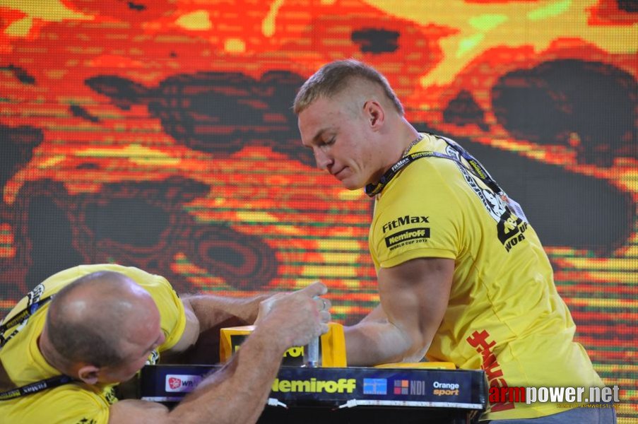 Nemiroff 2012 - Left Hand # Siłowanie na ręce # Armwrestling # Armpower.net