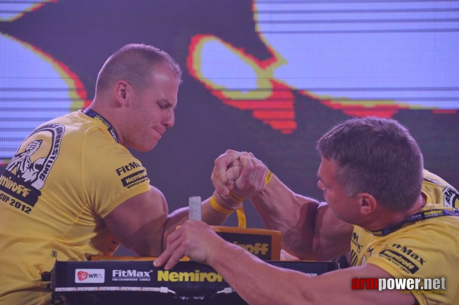 Nemiroff 2012 - Right Hand # Armwrestling # Armpower.net