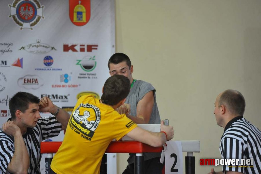 Debiuty 2012 - Stare Miasto # Siłowanie na ręce # Armwrestling # Armpower.net