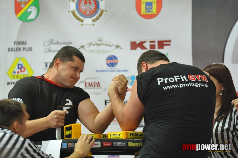 Debiuty 2012 - Stare Miasto # Aрмспорт # Armsport # Armpower.net