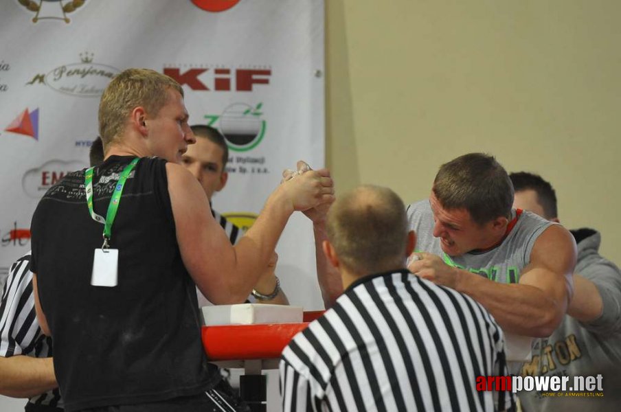 Debiuty 2012 - Stare Miasto # Siłowanie na ręce # Armwrestling # Armpower.net