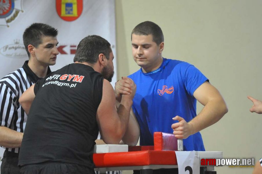 Debiuty 2012 - Stare Miasto # Armwrestling # Armpower.net