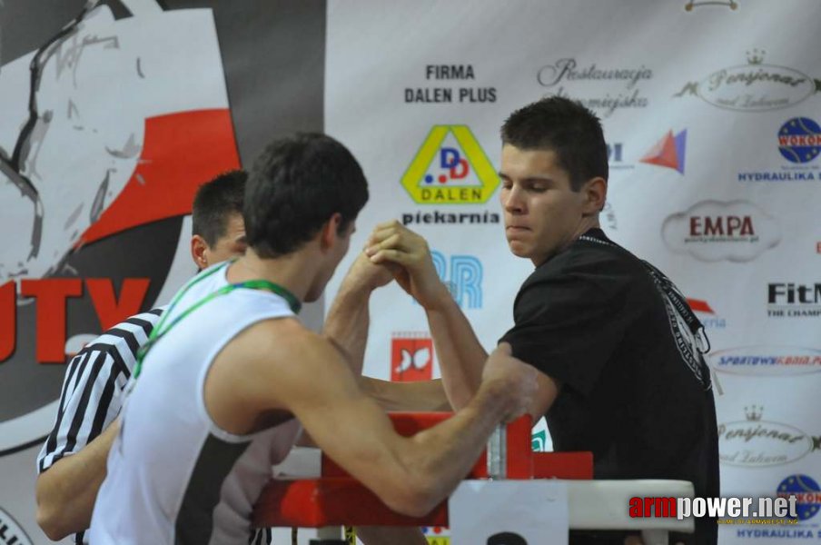 Debiuty 2012 - Stare Miasto # Armwrestling # Armpower.net