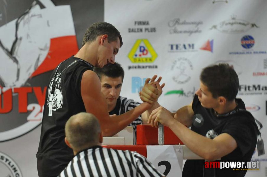 Debiuty 2012 - Stare Miasto # Aрмспорт # Armsport # Armpower.net