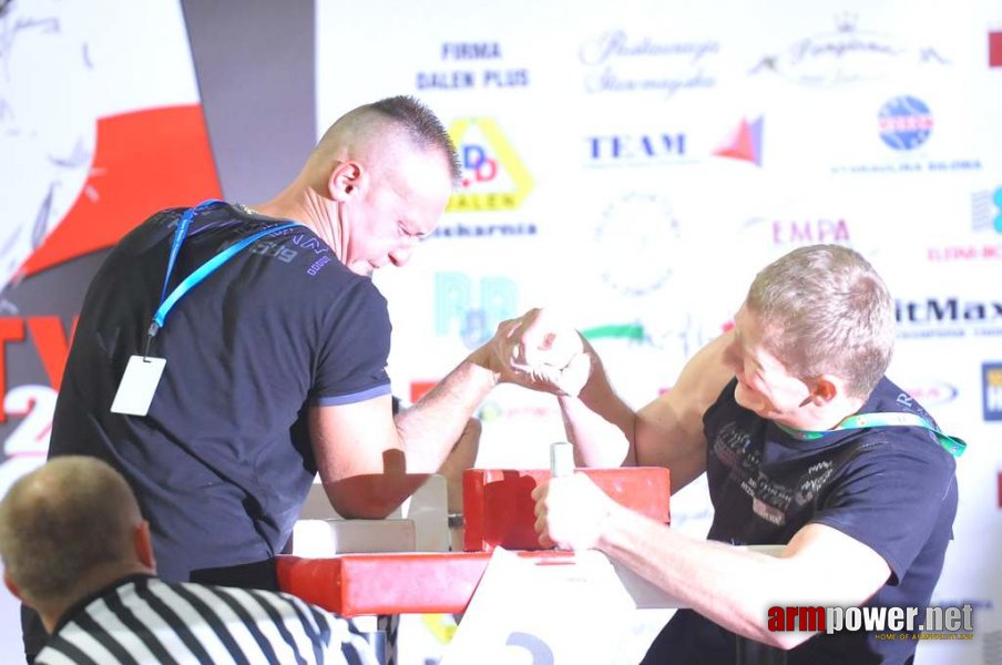 Debiuty 2012 - Stare Miasto # Armwrestling # Armpower.net