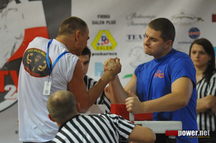 Debiuty 2012 - Stare Miasto # Aрмспорт # Armsport # Armpower.net