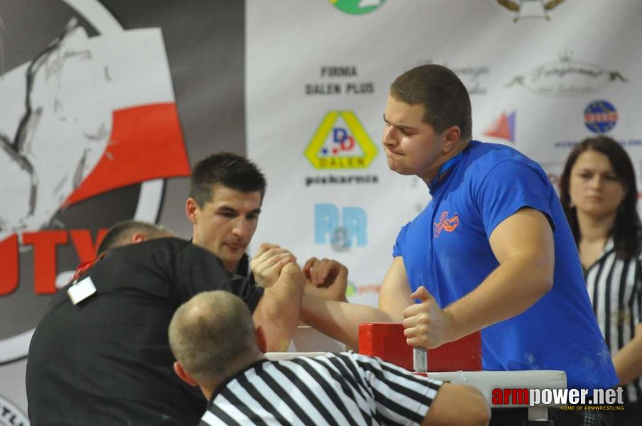 Debiuty 2012 - Stare Miasto # Armwrestling # Armpower.net