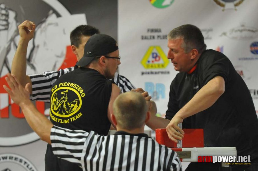 Debiuty 2012 - Stare Miasto # Armwrestling # Armpower.net