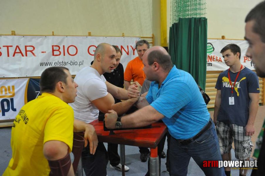 Debiuty 2012 - Stare Miasto # Siłowanie na ręce # Armwrestling # Armpower.net