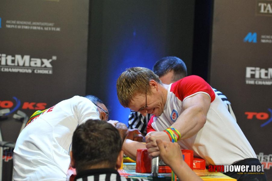 Euroarm 2013 - day 2 - right hand junior, masters, disabled # Armwrestling # Armpower.net