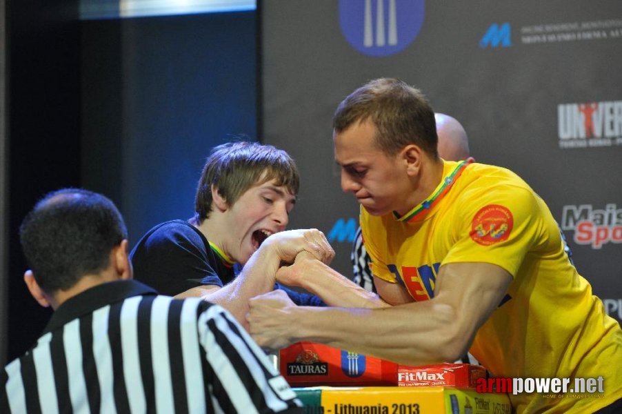 Euroarm 2013 - day 2 - right hand junior, masters, disabled # Siłowanie na ręce # Armwrestling # Armpower.net