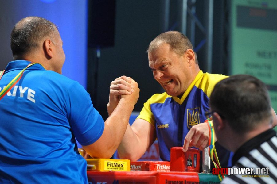 Euroarm 2013 - day 2 - right hand junior, masters, disabled # Armwrestling # Armpower.net