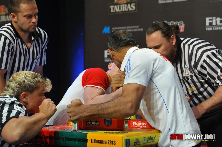 Euroarm 2013 - day 2 - right hand junior, masters, disabled # Armwrestling # Armpower.net