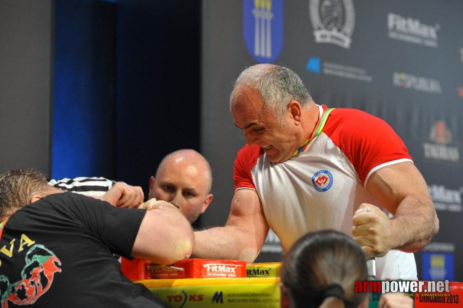 Euroarm 2013 - day 2 - right hand junior, masters, disabled # Armwrestling # Armpower.net