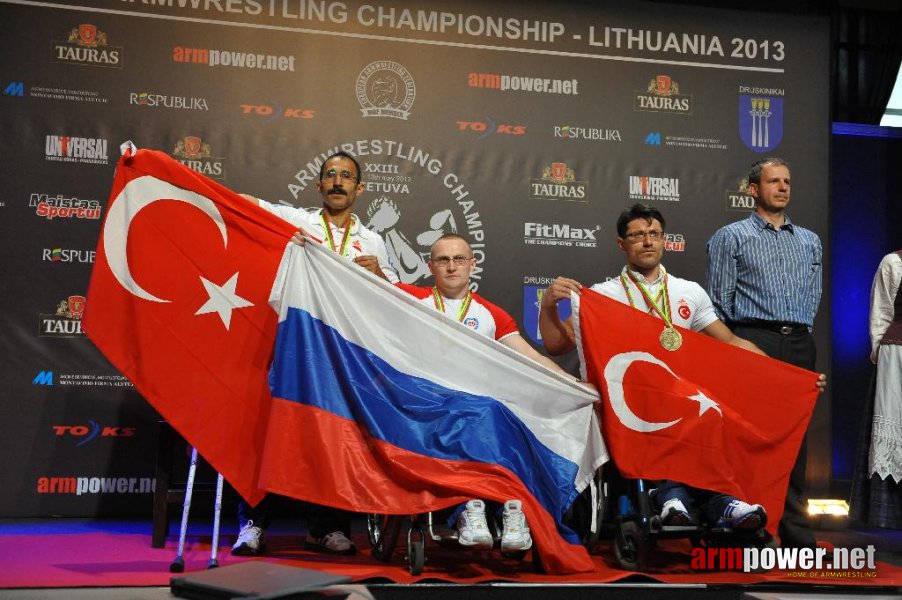 Euroarm 2013 - day 2 - right hand junior, masters, disabled # Siłowanie na ręce # Armwrestling # Armpower.net